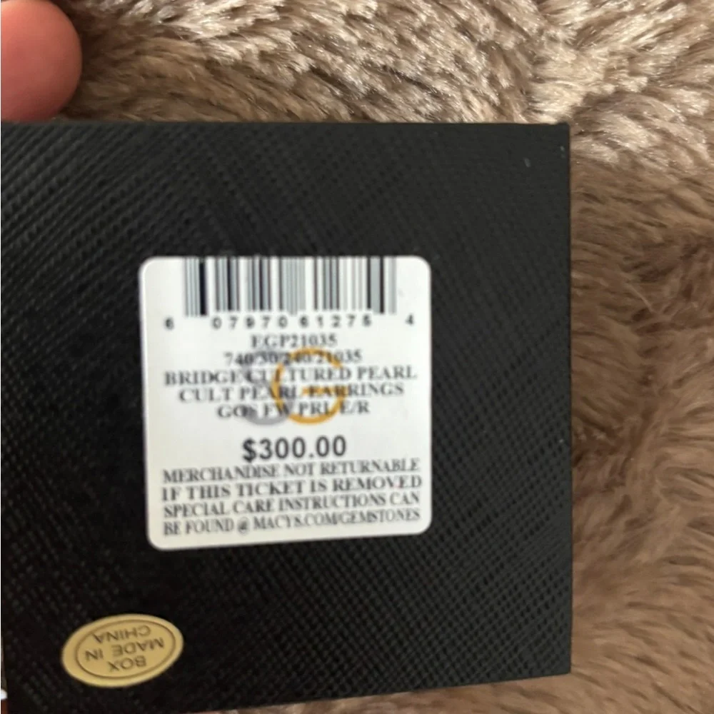 Macys Bridge Cultured Pearl Earrings NWT